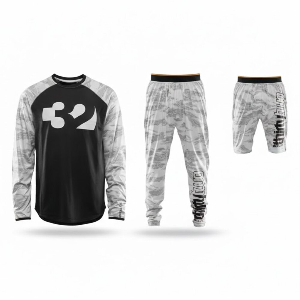 3pcs ThirtyTwo Ridelite UnderLayer Kit Long Sleeve Shirt + Pants + Shorts